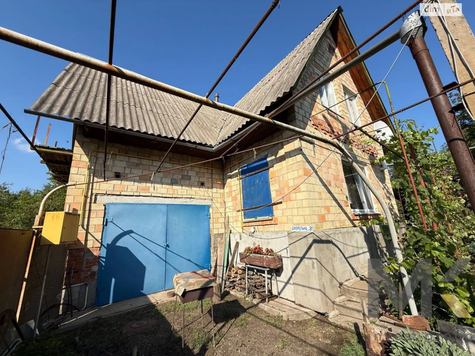 Продается дом на 2 этажа 95 кв. м с подвалом, цена: 45000 $ - фото 1
