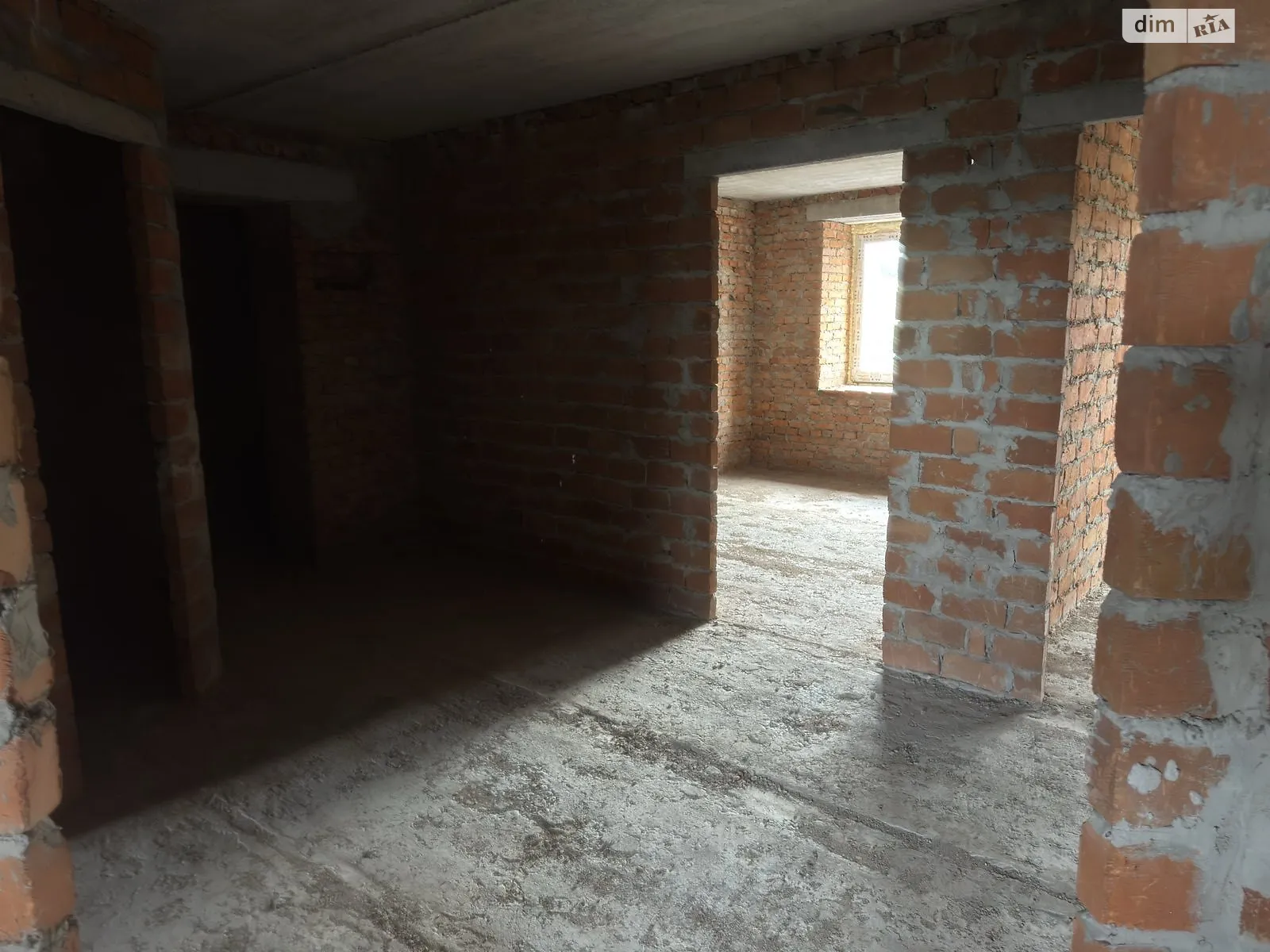 Продается 3-комнатная квартира 82.5 кв. м в Черткове, ул. Степана Бандеры, 60 - фото 1