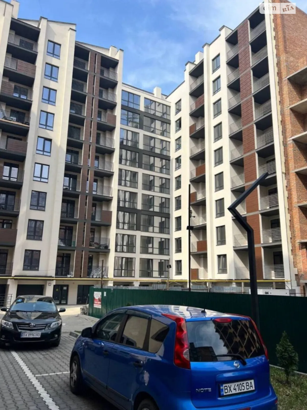 Продается 2-комнатная квартира 72 кв. м в Хмельницком, цена: 51000 $ - фото 1