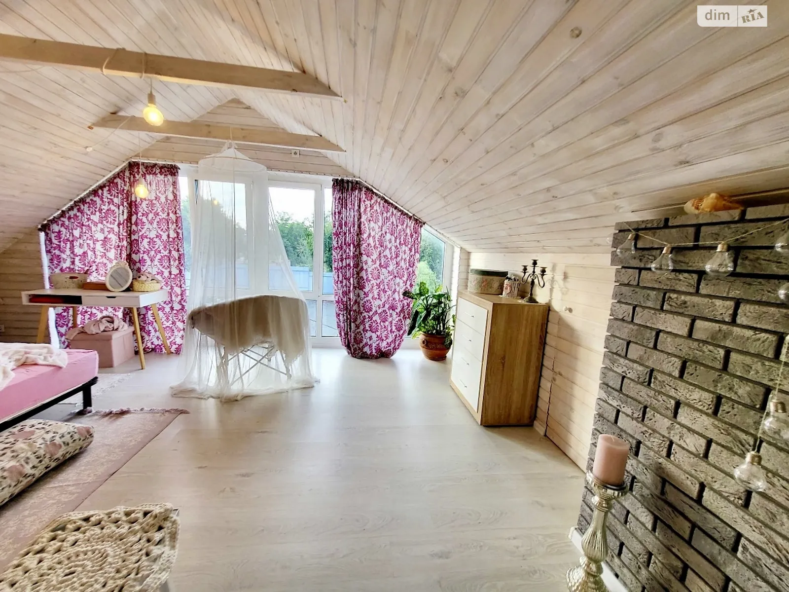 Продается дом на 2 этажа 120 кв. м с террасой, цена: 140000 $ - фото 1