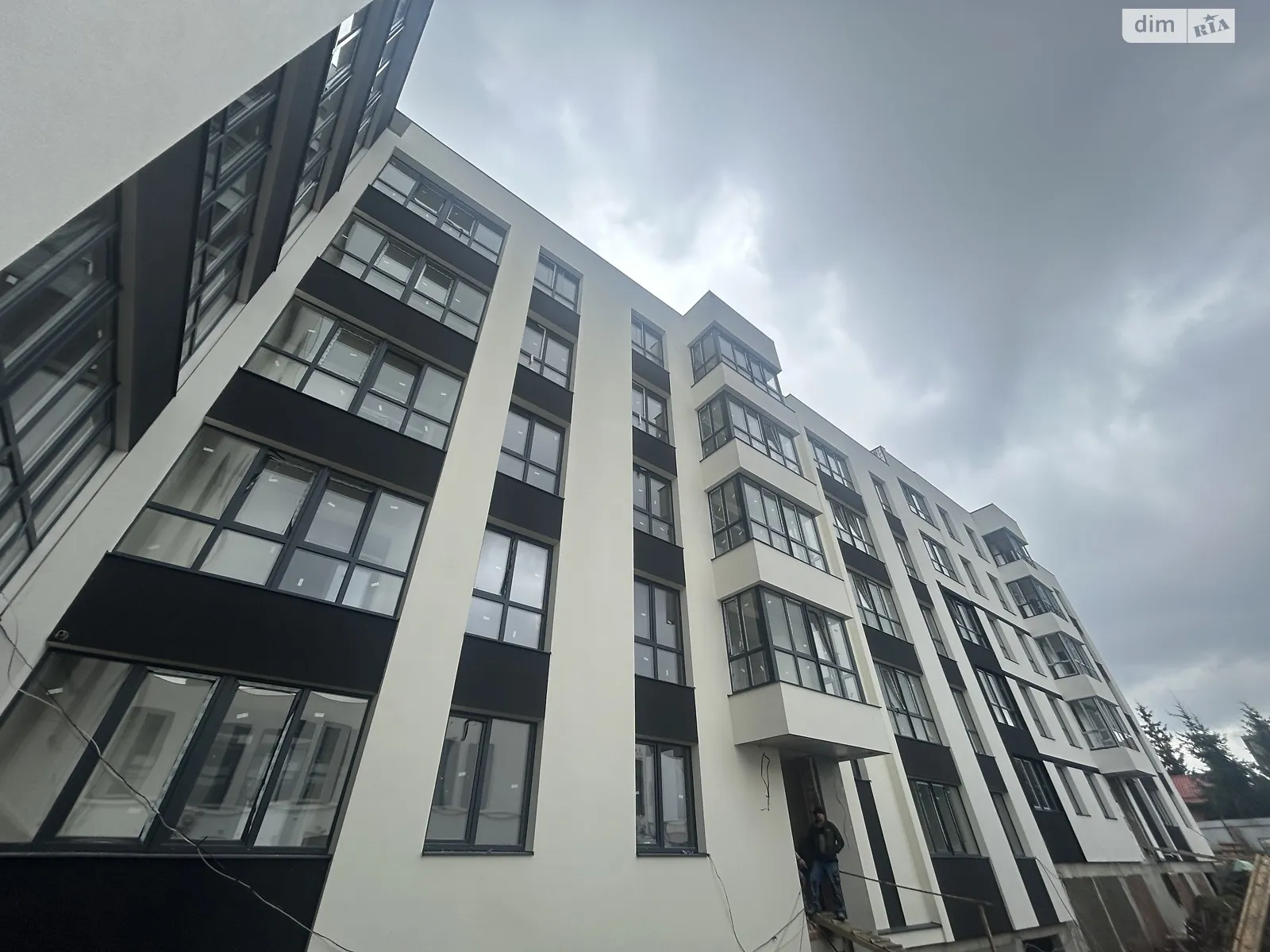 Продается 2-комнатная квартира 54 кв. м в Солонке, ул. Ивана Рубчака, 1 - фото 1