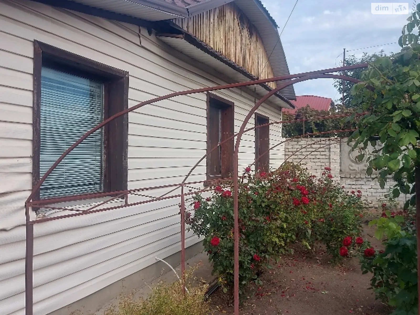 Продается одноэтажный дом 155 кв. м с камином, цена: 50000 $ - фото 1