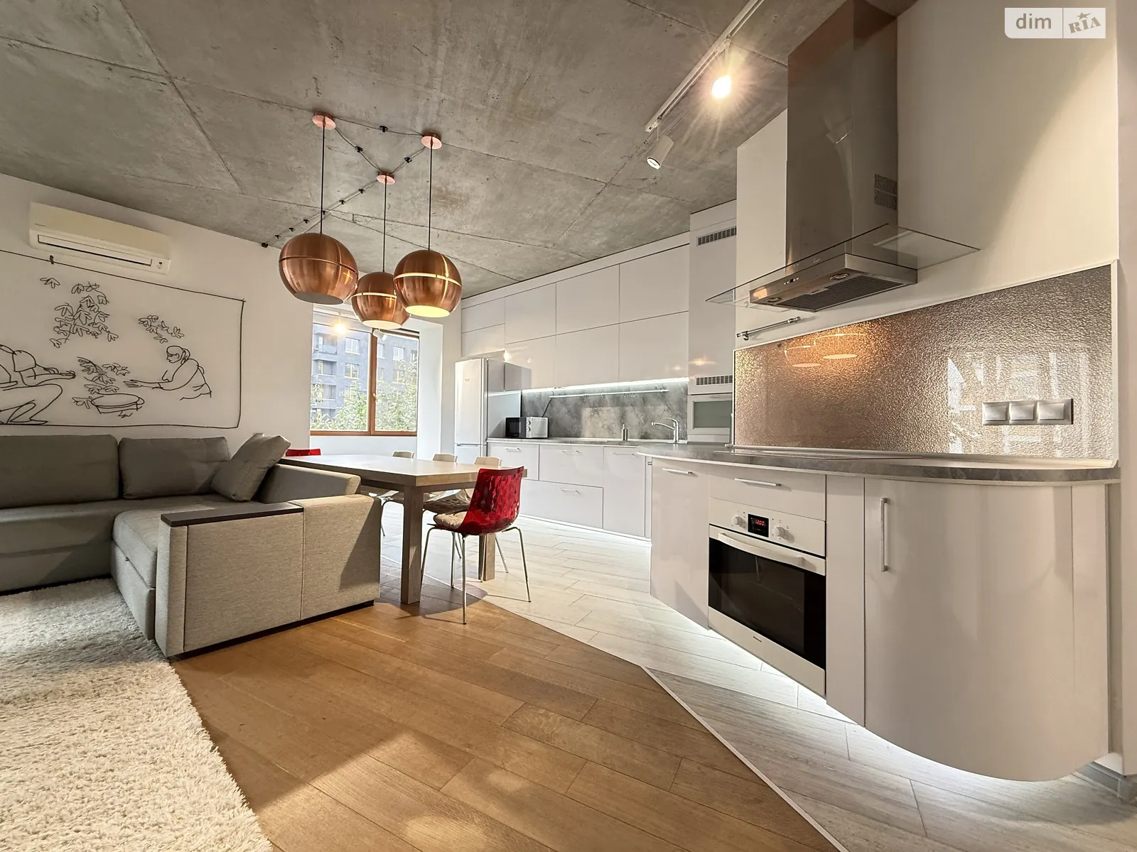 Здається в оренду 1-кімнатна квартира 82 кв. м у Львові, вул. Франка Івана, 137А - фото 1