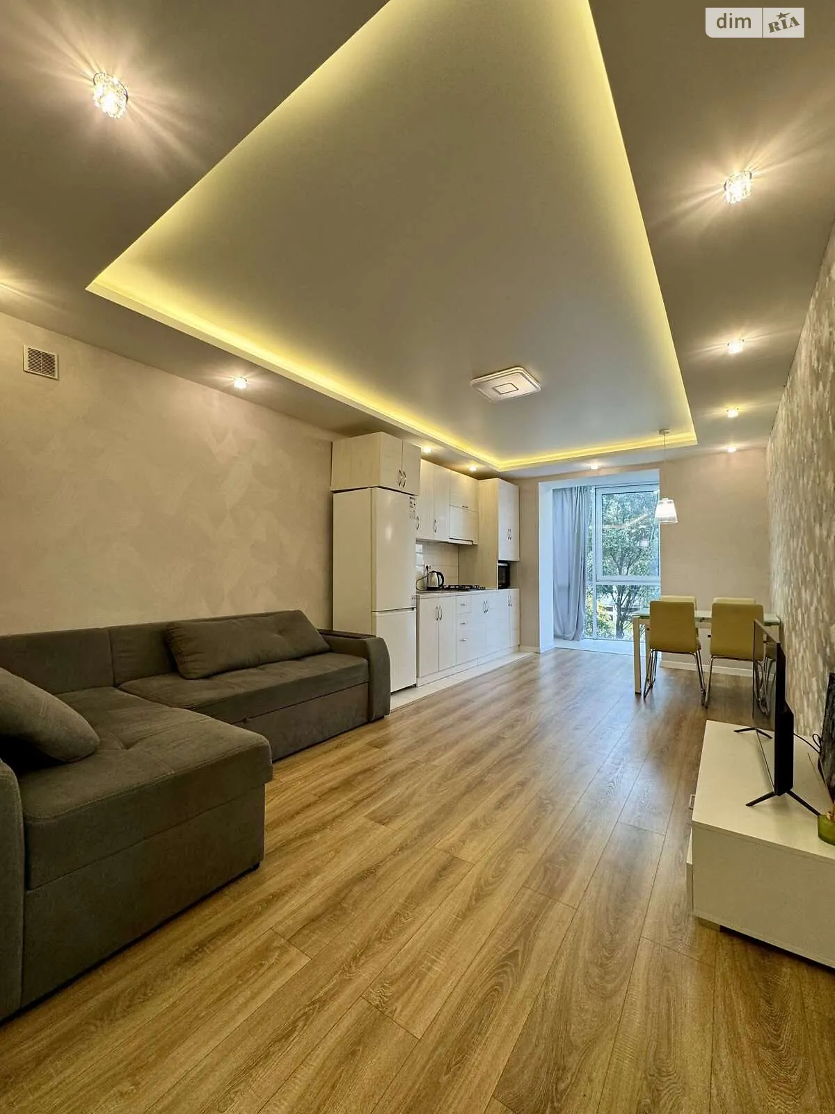 Сдается в аренду 1-комнатная квартира 66 кв. м в Днепре, ул. Набережная Победы, 44Н - фото 1