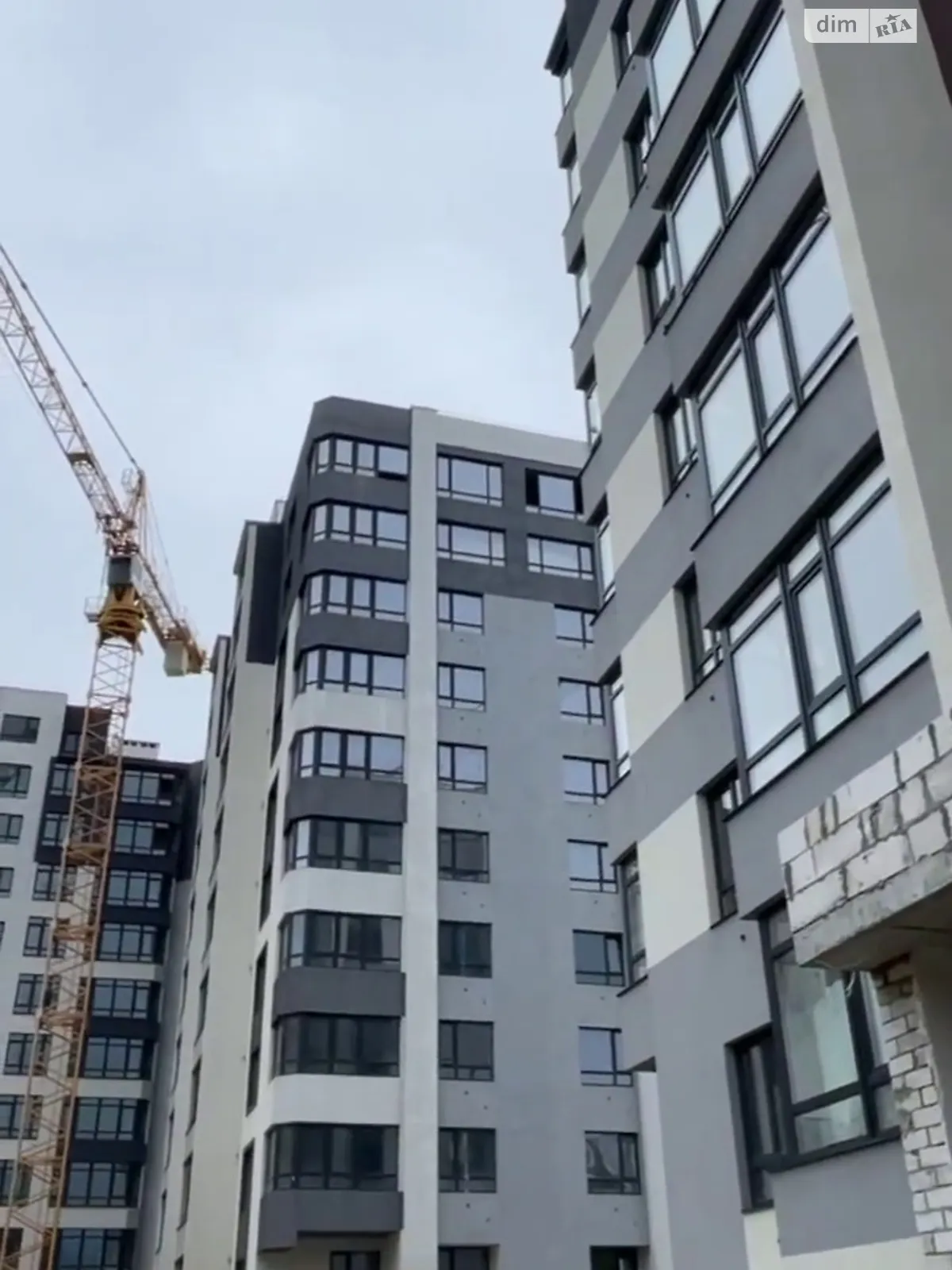 Продается 1-комнатная квартира 46.2 кв. м в Николаеве, ул. Курортная, 7В/7 - фото 1