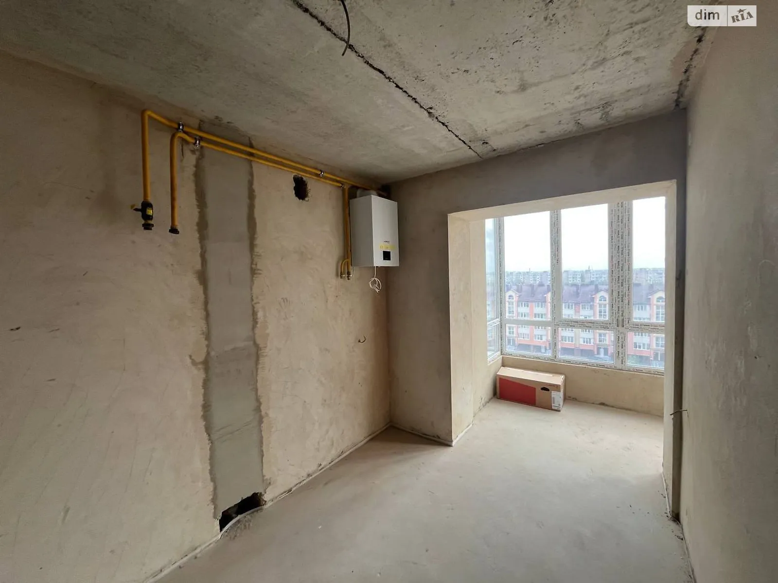 Продается 1-комнатная квартира 42 кв. м в Ровно, ул. Гайдамацкая, 13Б - фото 1