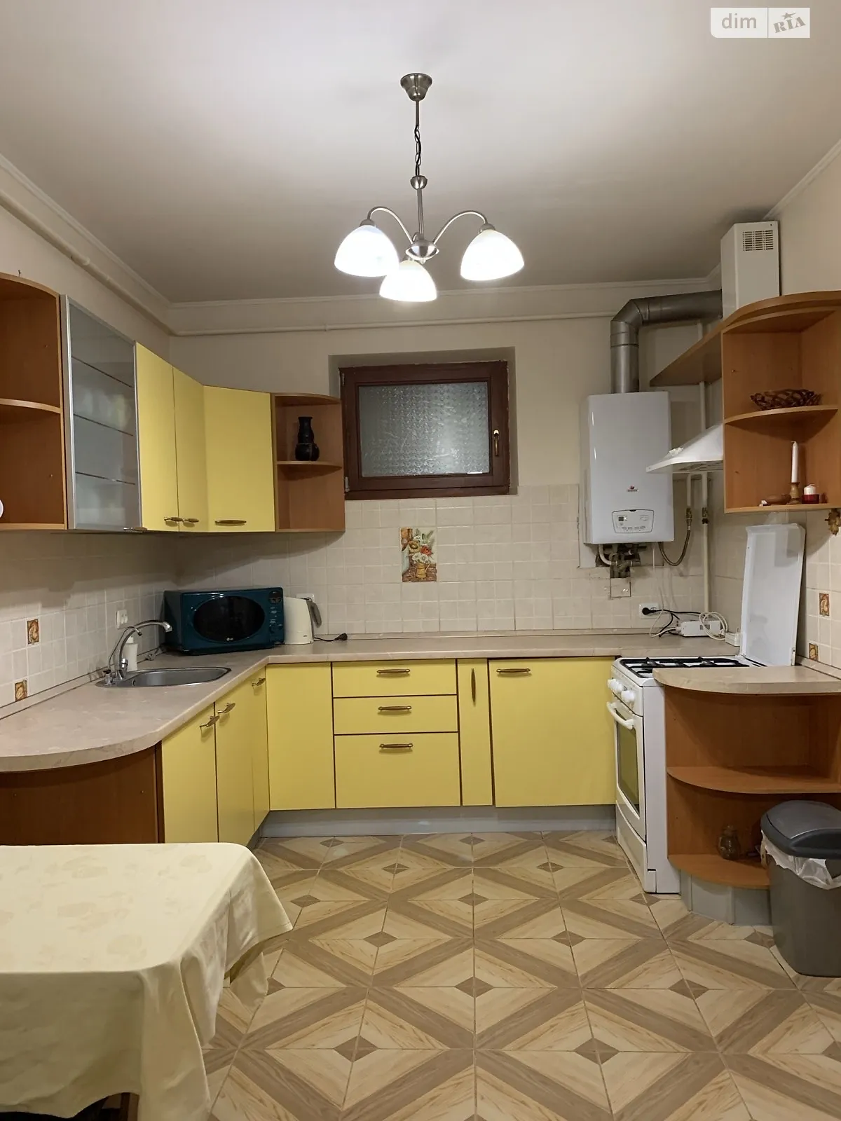 Продается дом на 2 этажа 104 кв. м с подвалом, цена: 135000 $ - фото 1