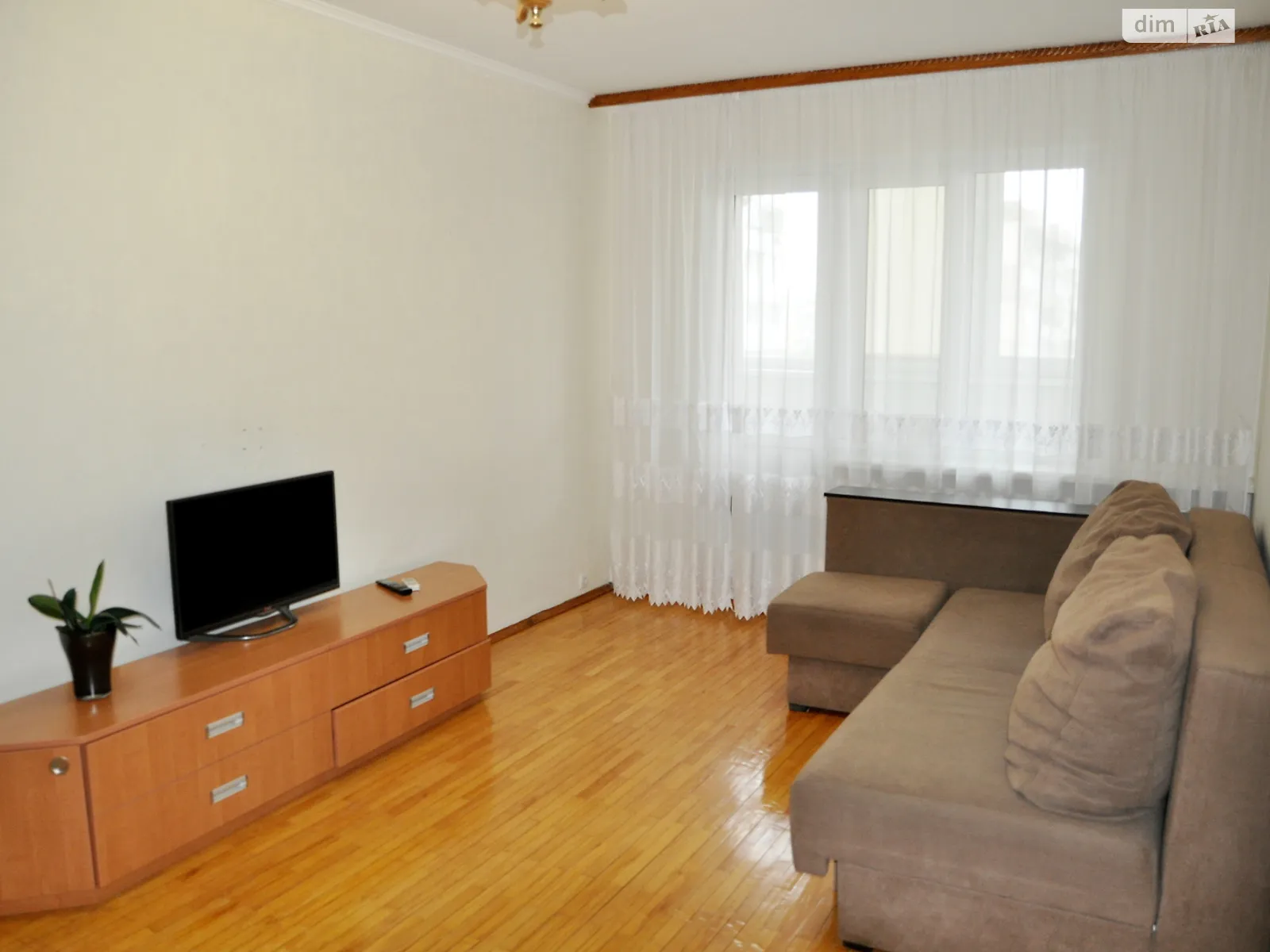 Продается 2-комнатная квартира 55 кв. м в Киеве, ул. Степана Олейника - фото 1