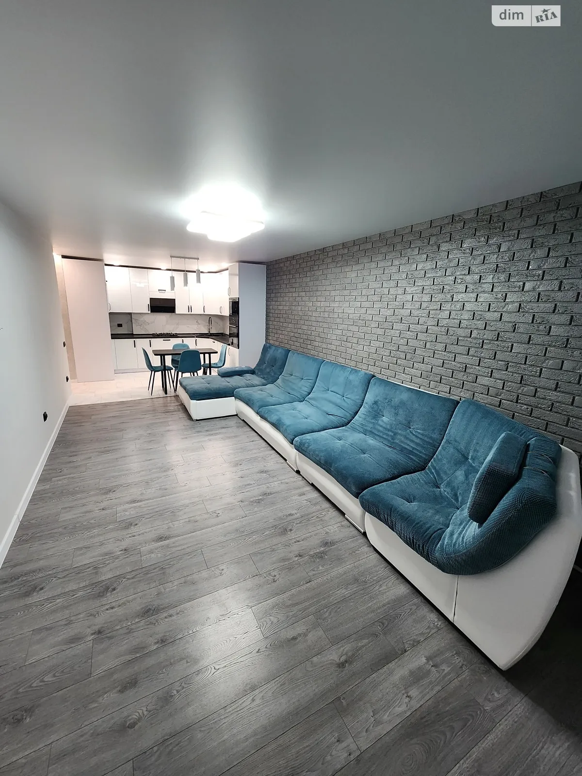 3-комнатная квартира 85 кв. м в Тернополе, просп. Злуки, 7 - фото 1