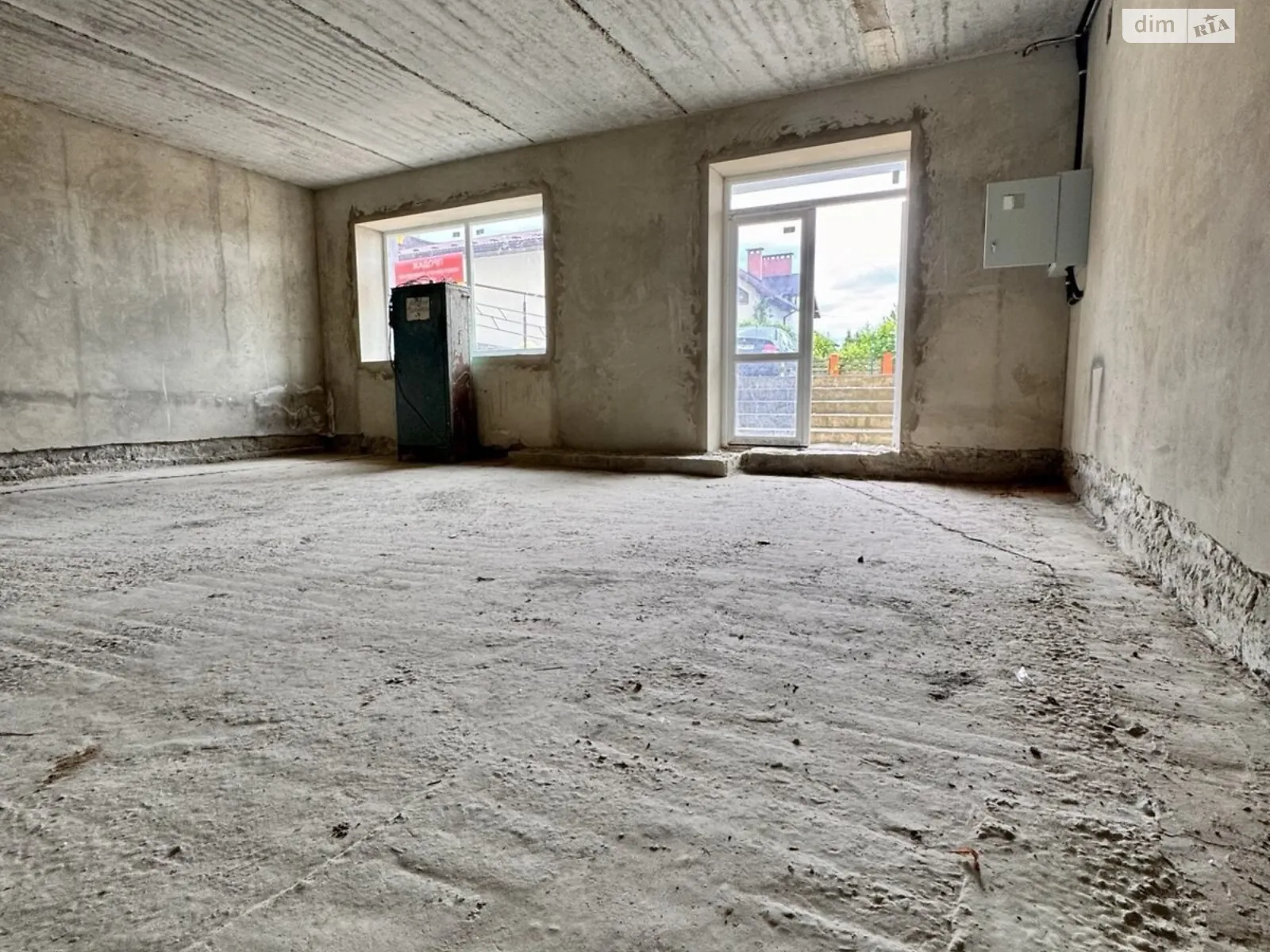 Продается помещения свободного назначения 120 кв. м в 6-этажном здании, цена: 49500 $ - фото 1