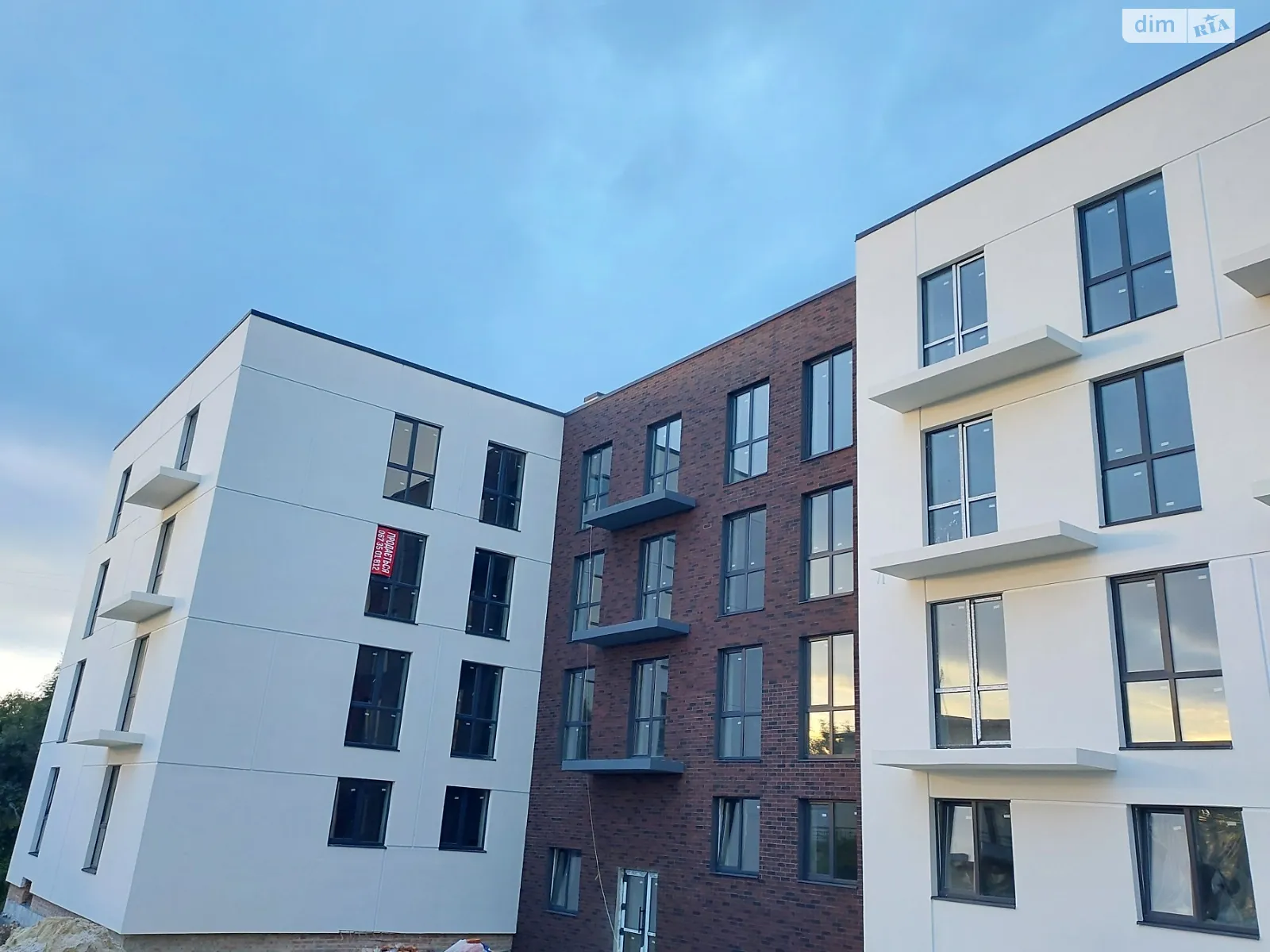 2-комнатная квартира 55 кв. м в Тернополе, ул. Стадниковой Софии - фото 1