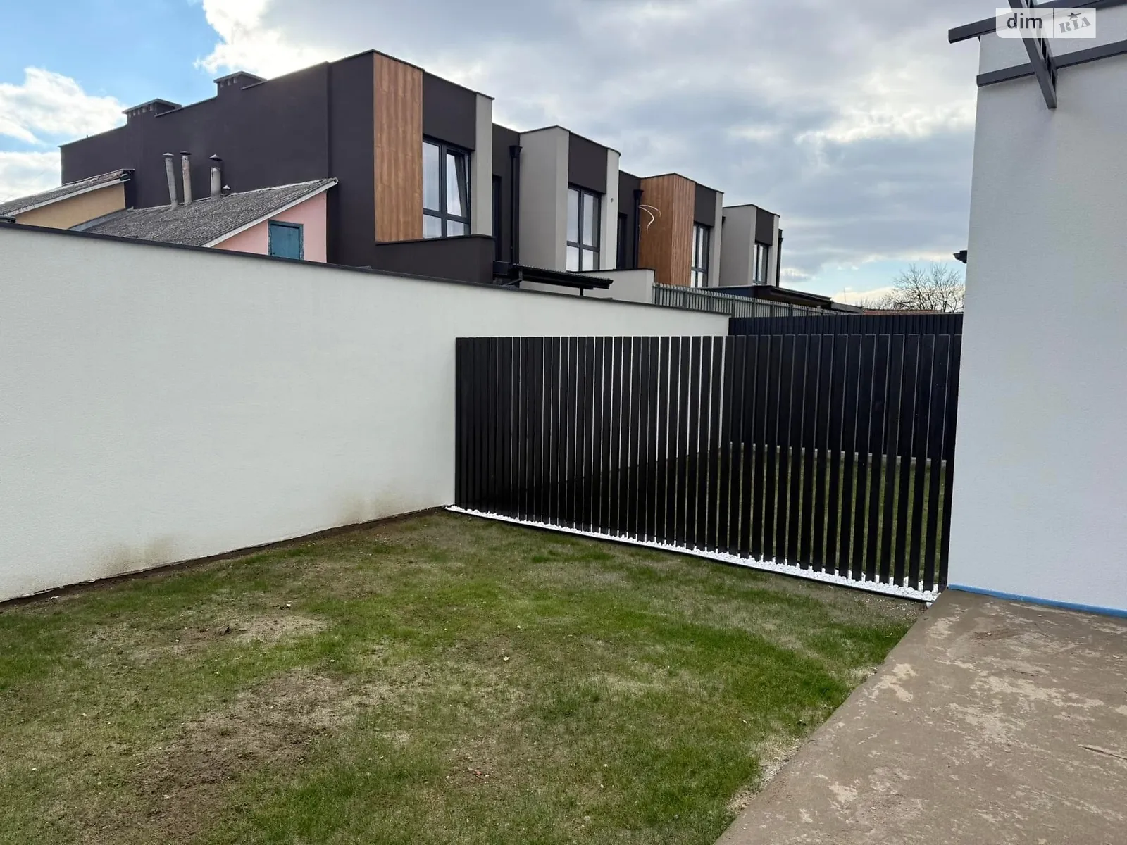 ул. Остапа Вишни Компотный Ужгород, цена: 150000 $ - фото 1