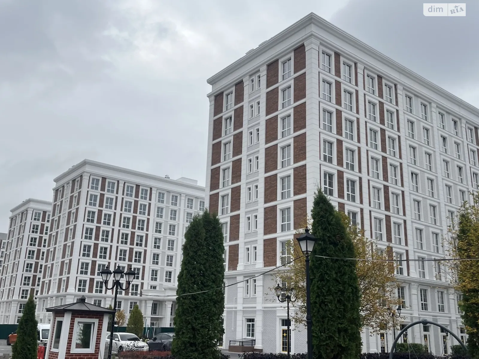 Продается 1-комнатная квартира 42.64 кв. м в Чайках, ул. Коцюбинского, 5 - фото 1