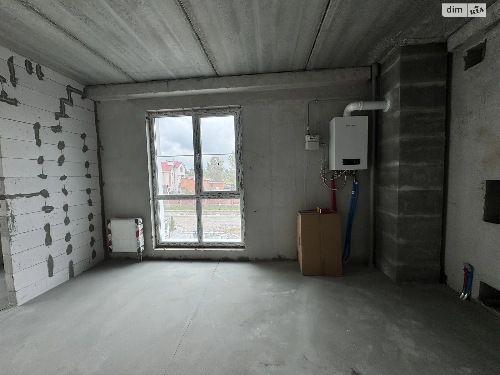 Продается 1-комнатная квартира 42 кв. м в Чайках, ул. Коцюбинского, 9 - фото 1