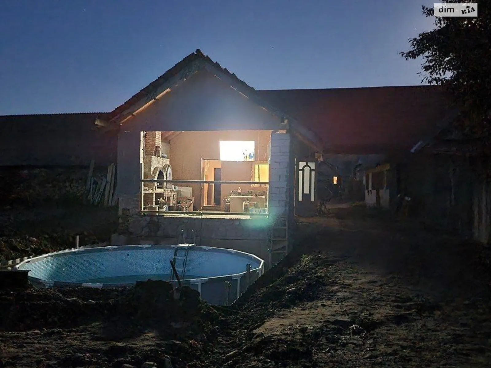 Сдается в аренду дом на 2 этажа 200 кв. м с верандой, цена: 12000 грн - фото 1