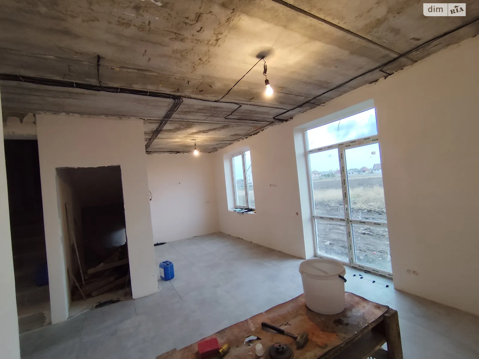 Продается дом на 2 этажа 130 кв. м с беседкой, цена: 170000 $ - фото 1