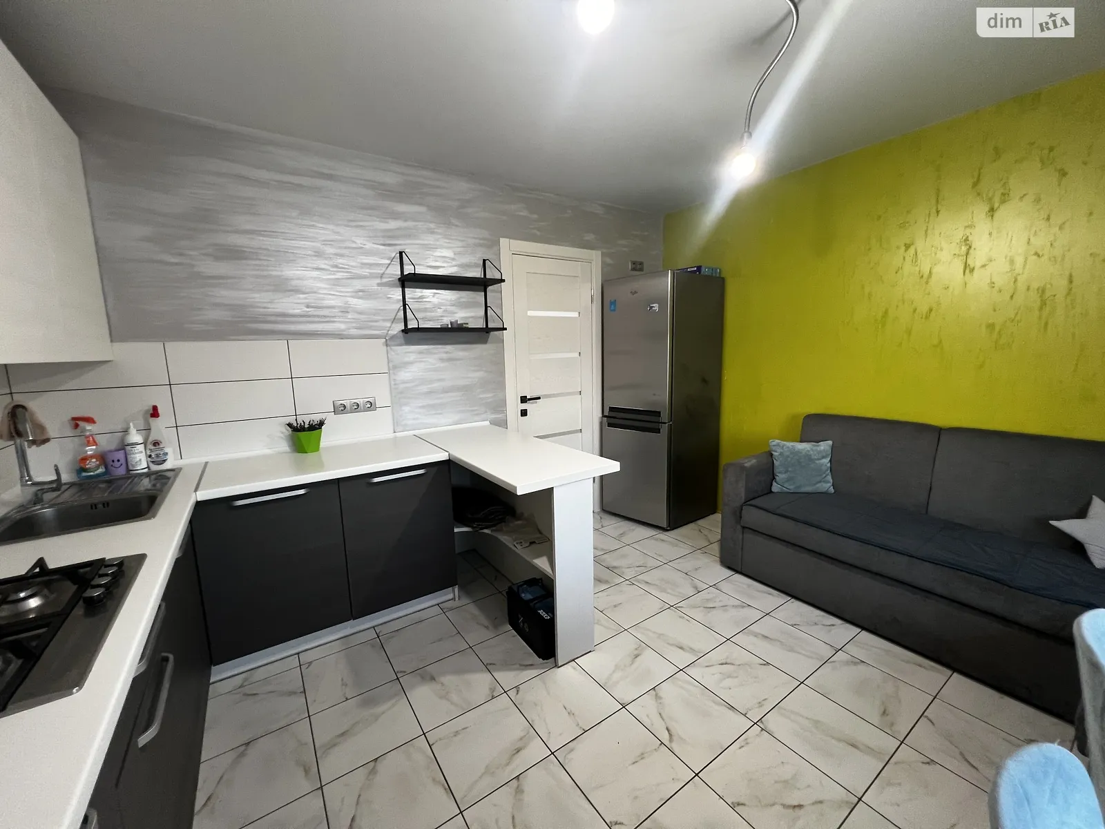 Здається в оренду 2-кімнатна квартира 75 кв. м у Хмельницькому, вул. Свободи - фото 1