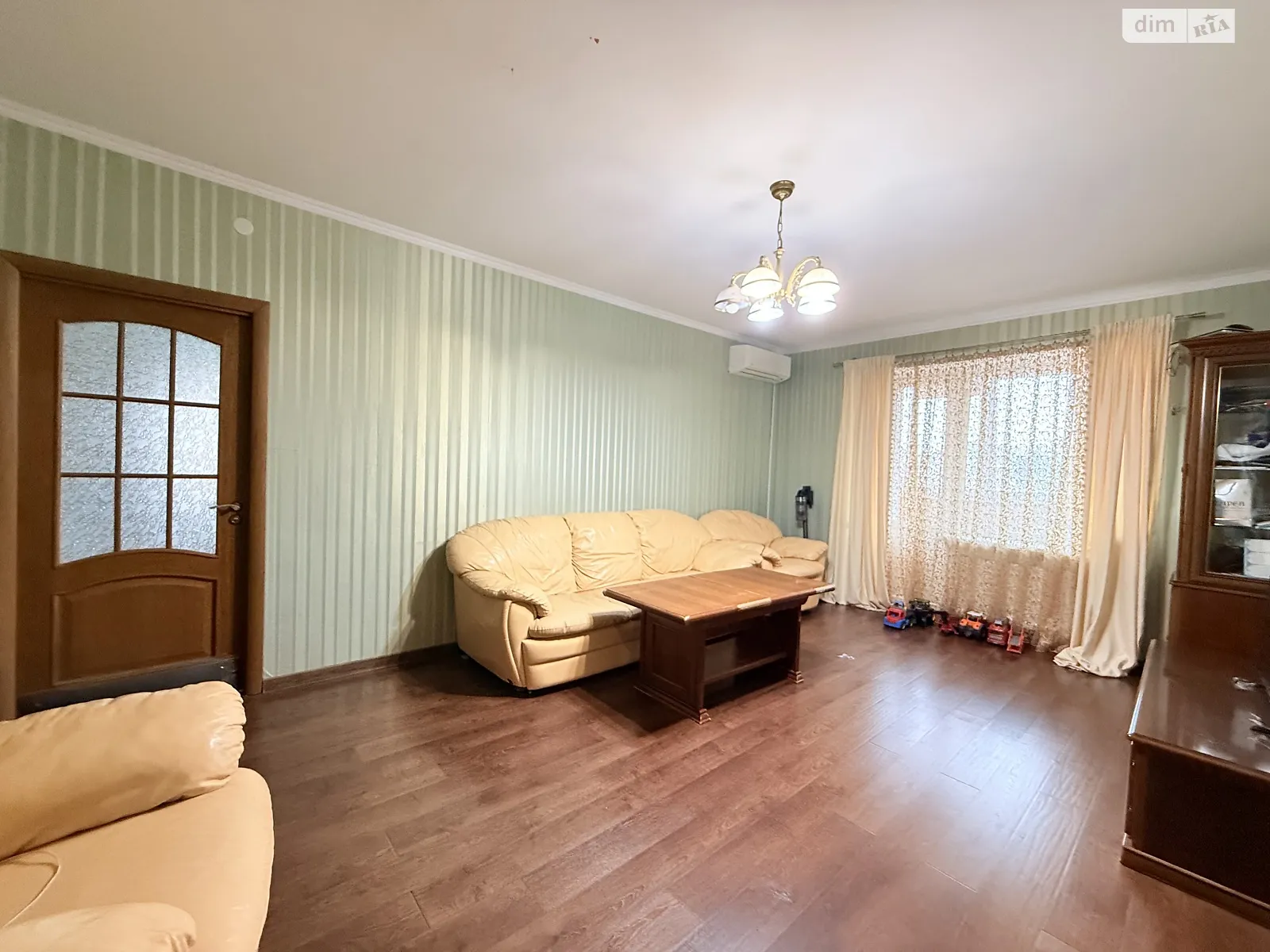 Продается 3-комнатная квартира 88 кв. м в Хмельницком, ул. Институтская - фото 1