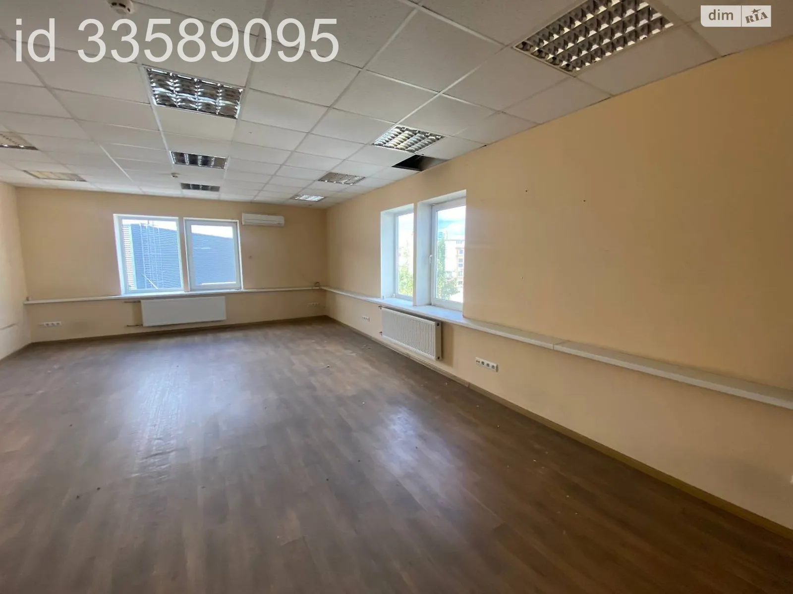 Сдается в аренду офис 1216 кв. м в бизнес-центре, цена: 364800 грн - фото 1