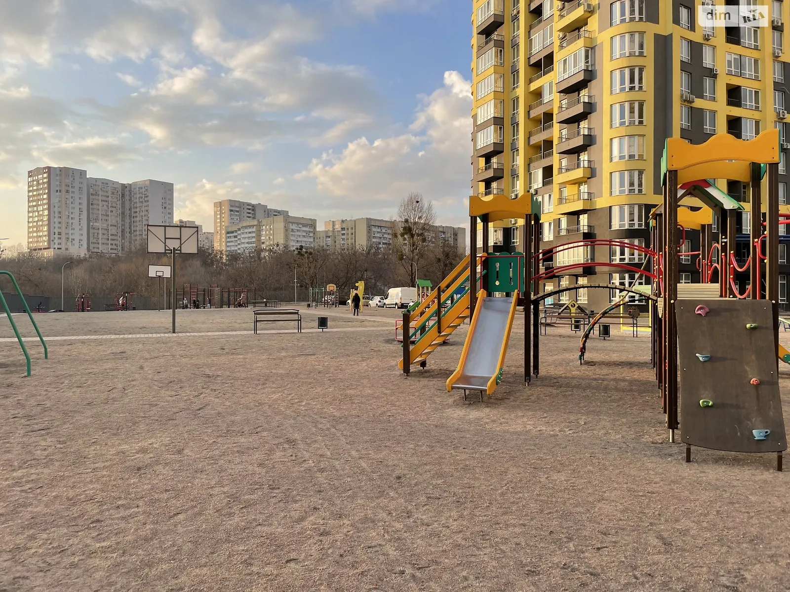 Продается 2-комнатная квартира 60.3 кв. м в Киеве, ул. Кадетский Гай, 10 - фото 1