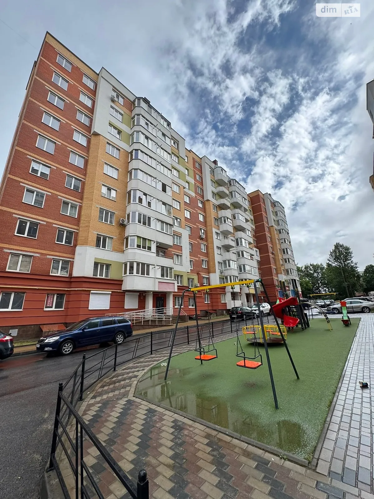 3-комнатная квартира 76.9 кв. м в Тернополе, ул. Троллейбусная, 4Г - фото 1