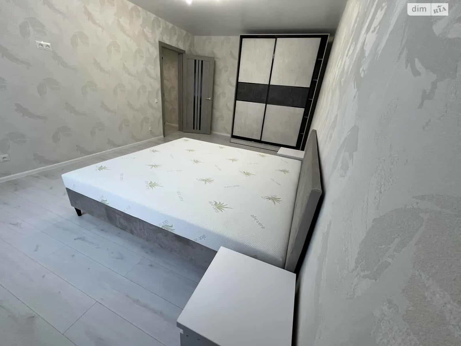 Сдается в аренду 1-комнатная квартира 36 кв. м в, цена: 11999 грн - фото 1