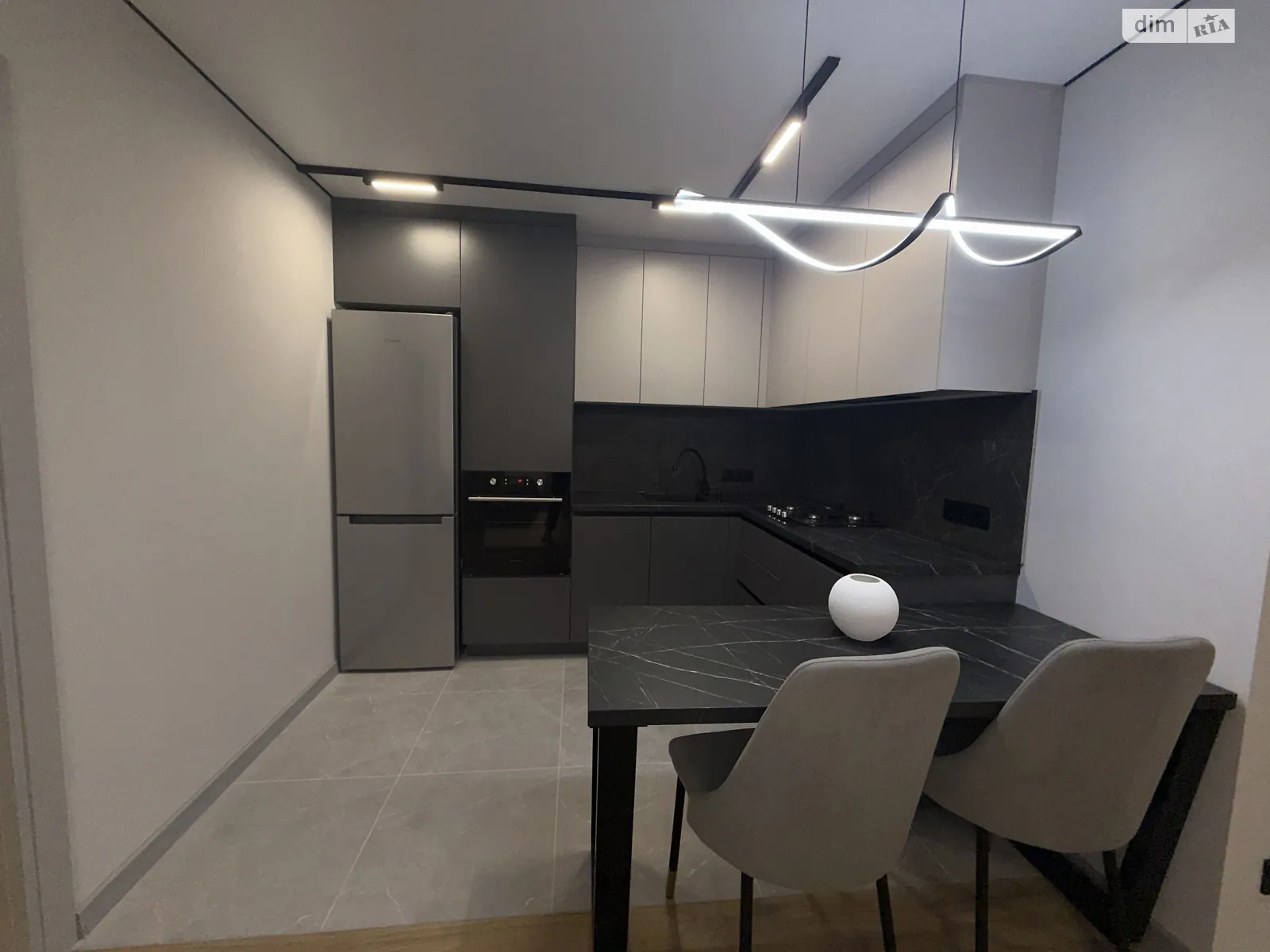 2-кімнатна квартира 57 кв. м у Тернополі, вул. Київська, 9Д - фото 1