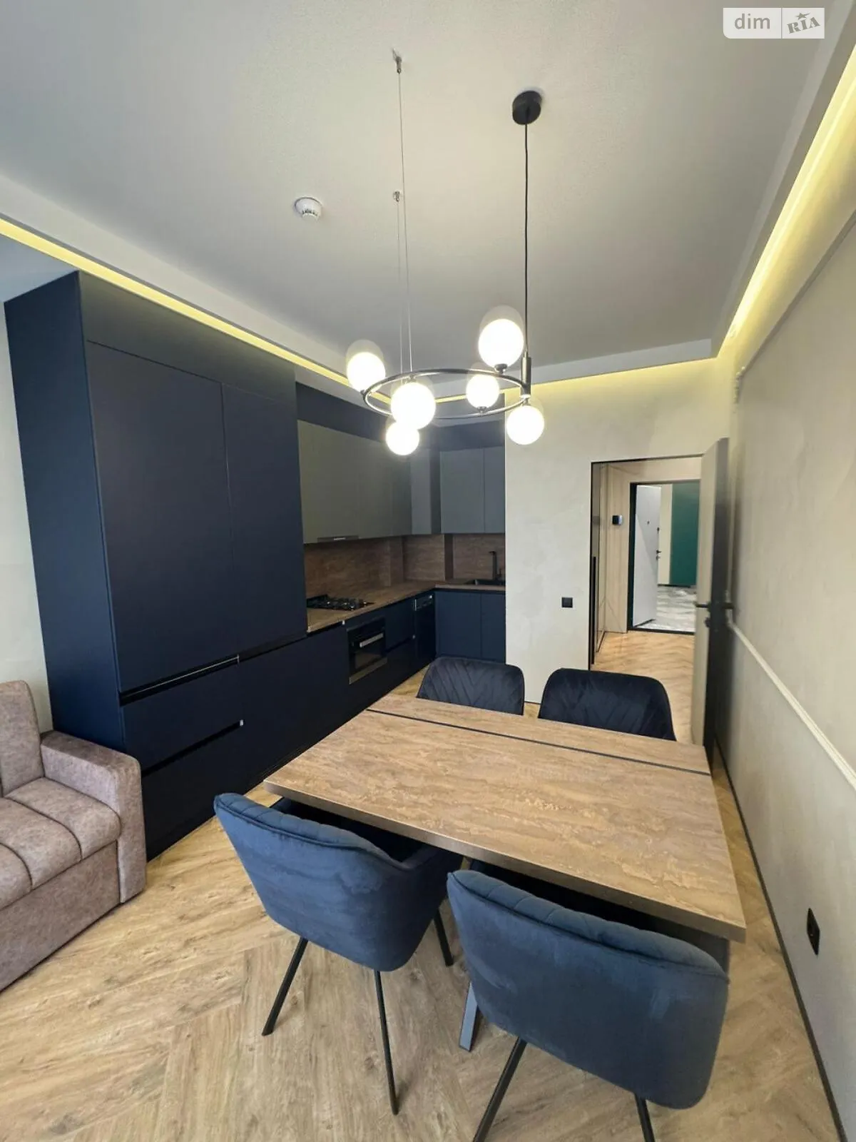 Продается 1-комнатная квартира 42.9 кв. м в Львове, ул. Малоголоскивская, 12Г - фото 1