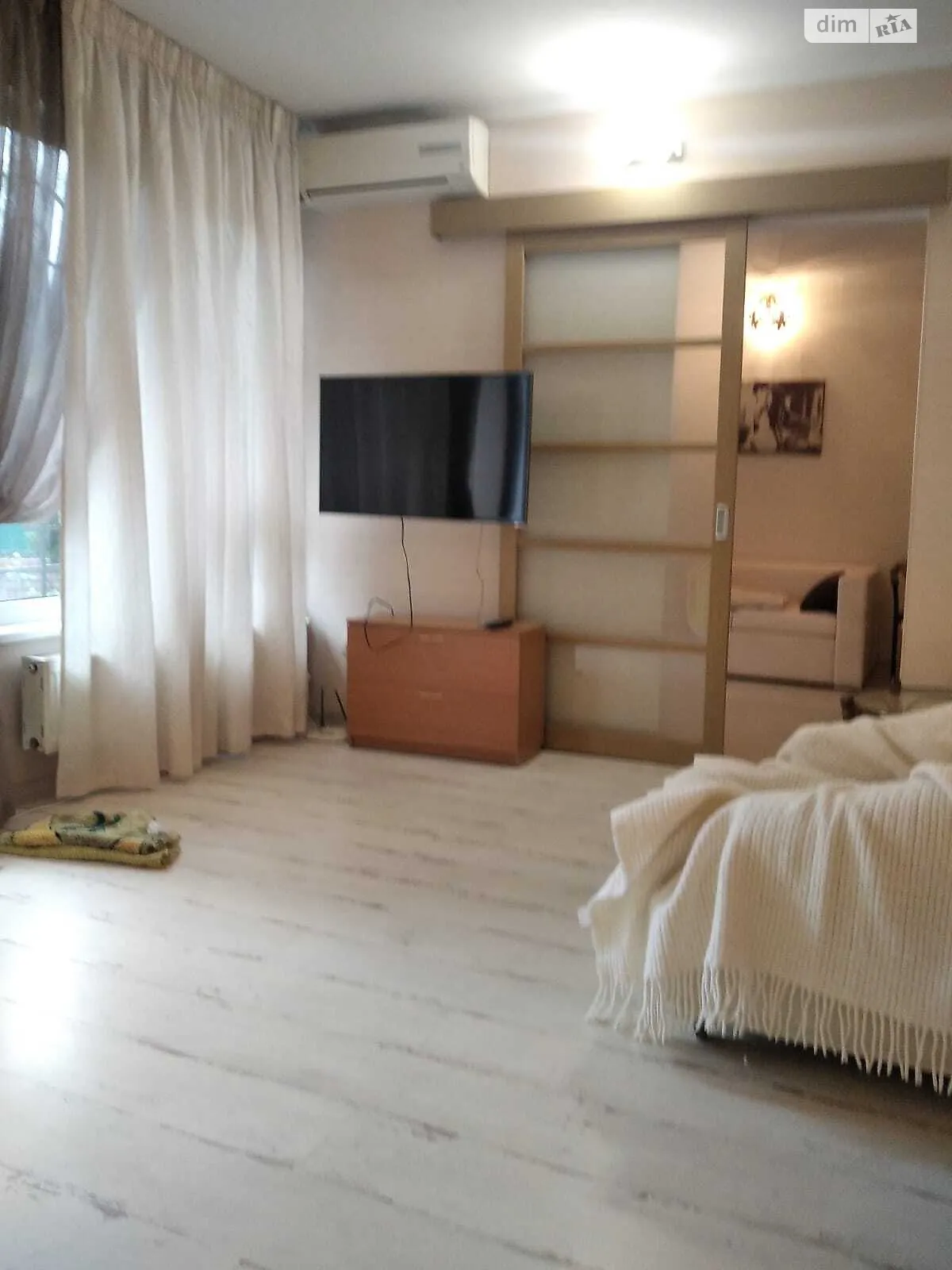 Сдается в аренду одноэтажный дом 60 кв. м с гаражом, цена: 500 $ - фото 1