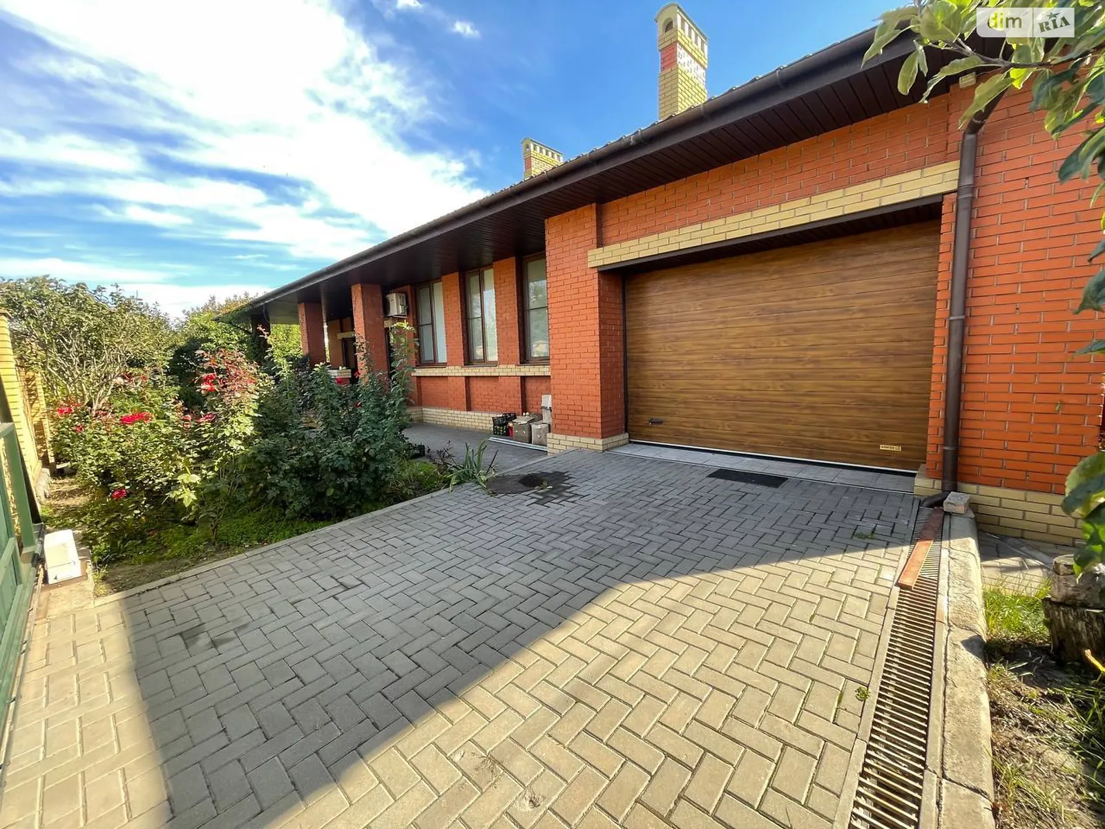 Продается одноэтажный дом 236.1 кв. м с мансардой, цена: 222000 $ - фото 1