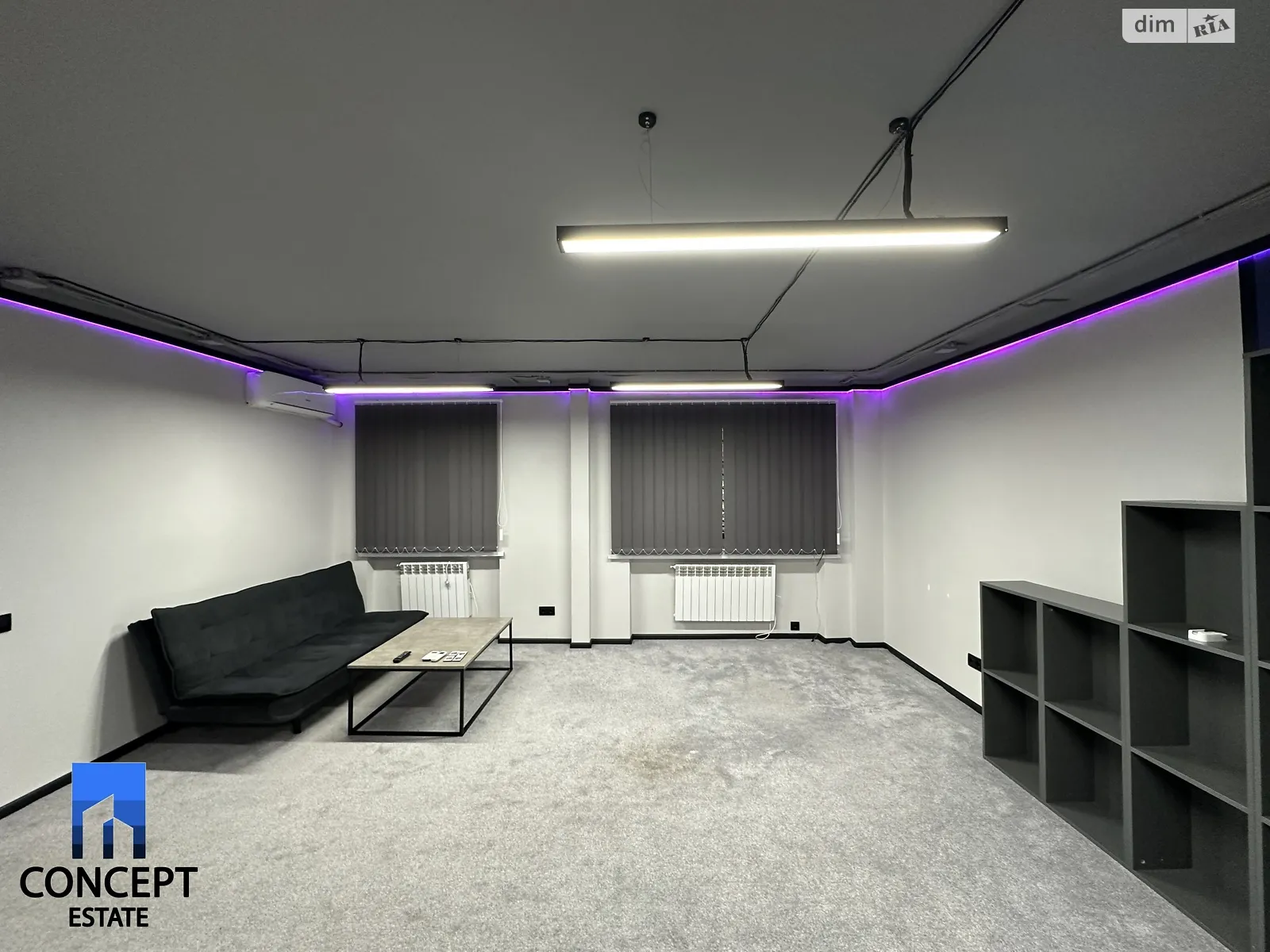 Сдается в аренду офис 100 кв. м в бизнес-центре, цена: 1500 $ - фото 1