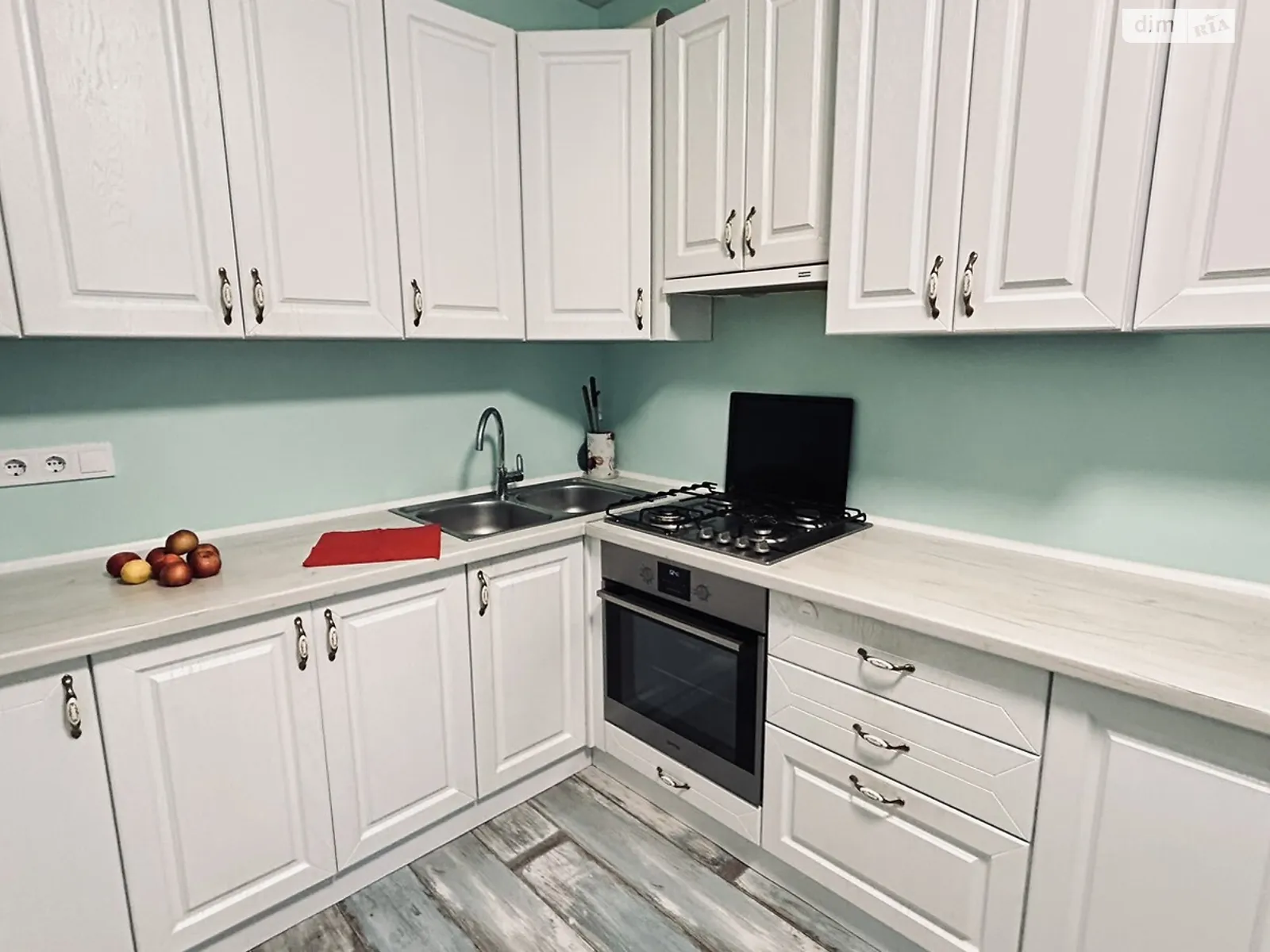 Продається 2-кімнатна квартира 55.3 кв. м у Ірпені, вул. Григорія Сковороди, 11/7 - фото 1