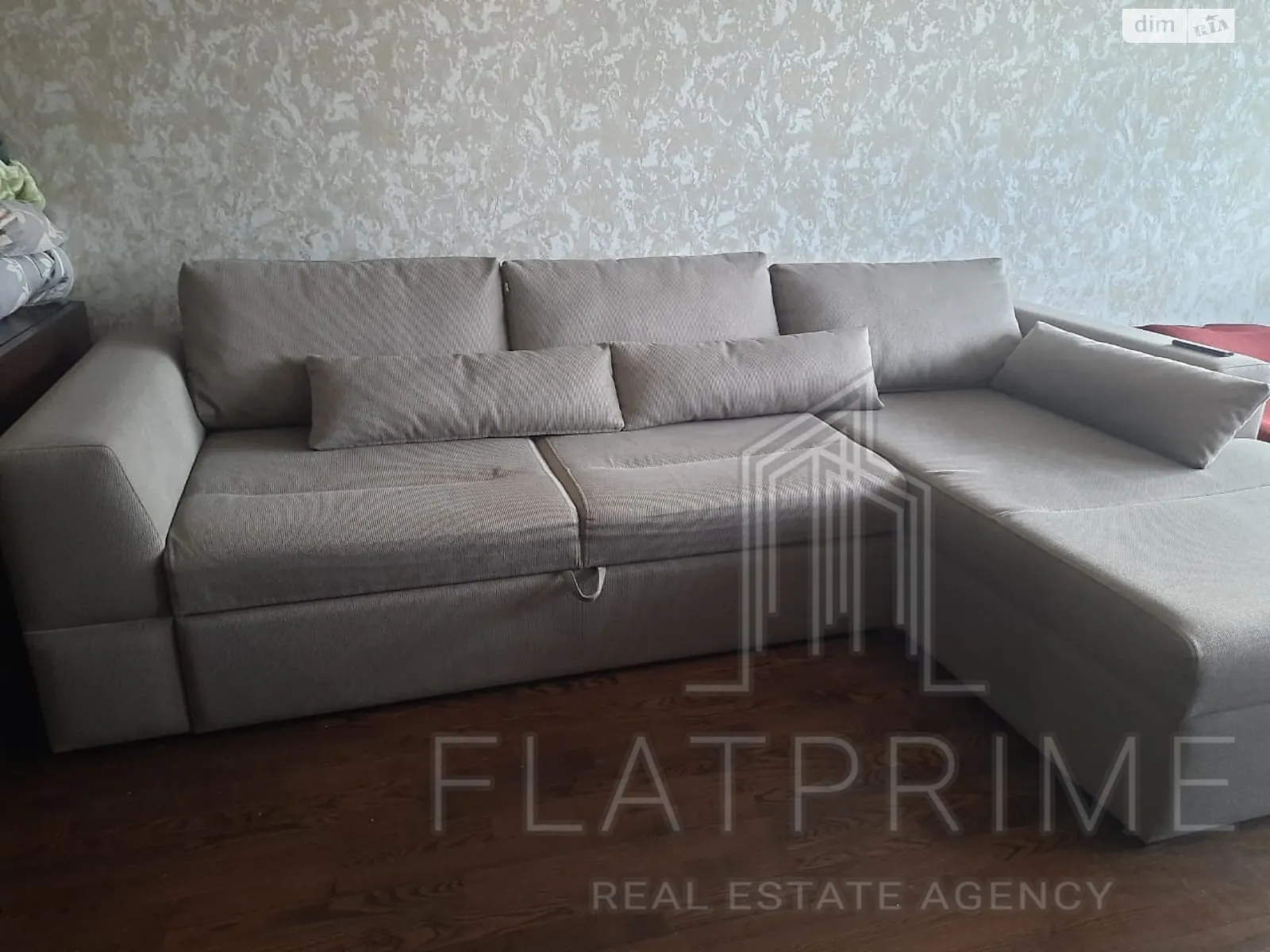 Продается 1-комнатная квартира 52.9 кв. м в Киеве, ул. Вячеслава Черновола(Косиора), 27 - фото 1