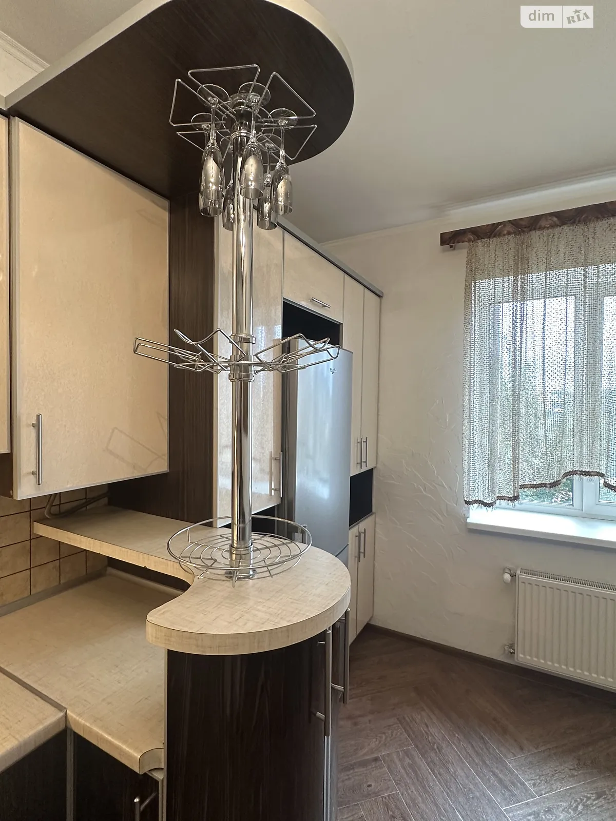 Продается 2-комнатная квартира 77.5 кв. м в Ровно, ул. Ясная - фото 1