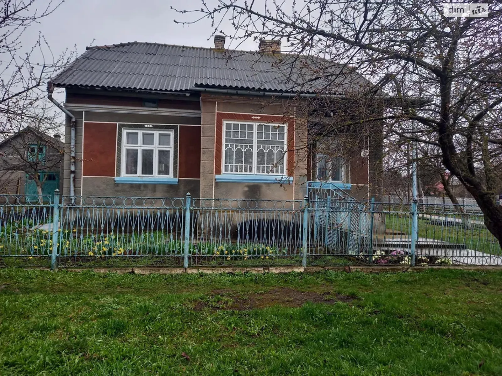 Продается одноэтажный дом 72 кв. м с бассейном, цена: 28000 $ - фото 1