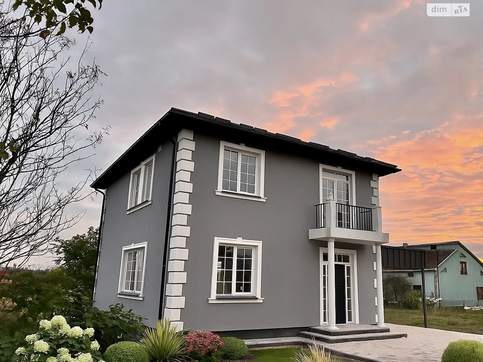 Продается дом на 2 этажа 125 кв. м с верандой, цена: 1040 $ - фото 1