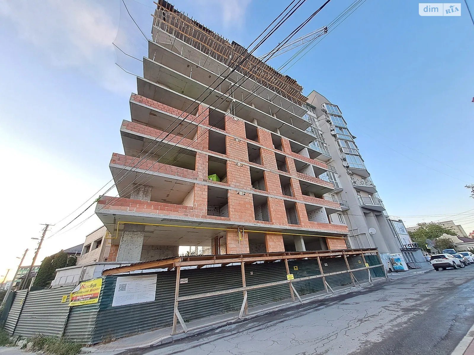 1-комнатная квартира 72 кв. м в Тернополе, ул. Евгения Мешковского(Толстого Льва), 19 - фото 1