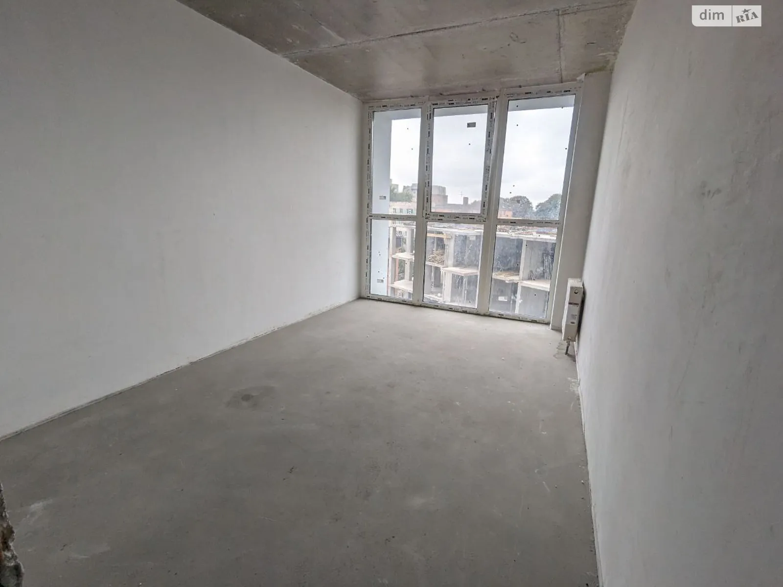 Продается 1-комнатная квартира 41 кв. м в Ровно, ул. Вышиванки(Орлова), 2 - фото 1