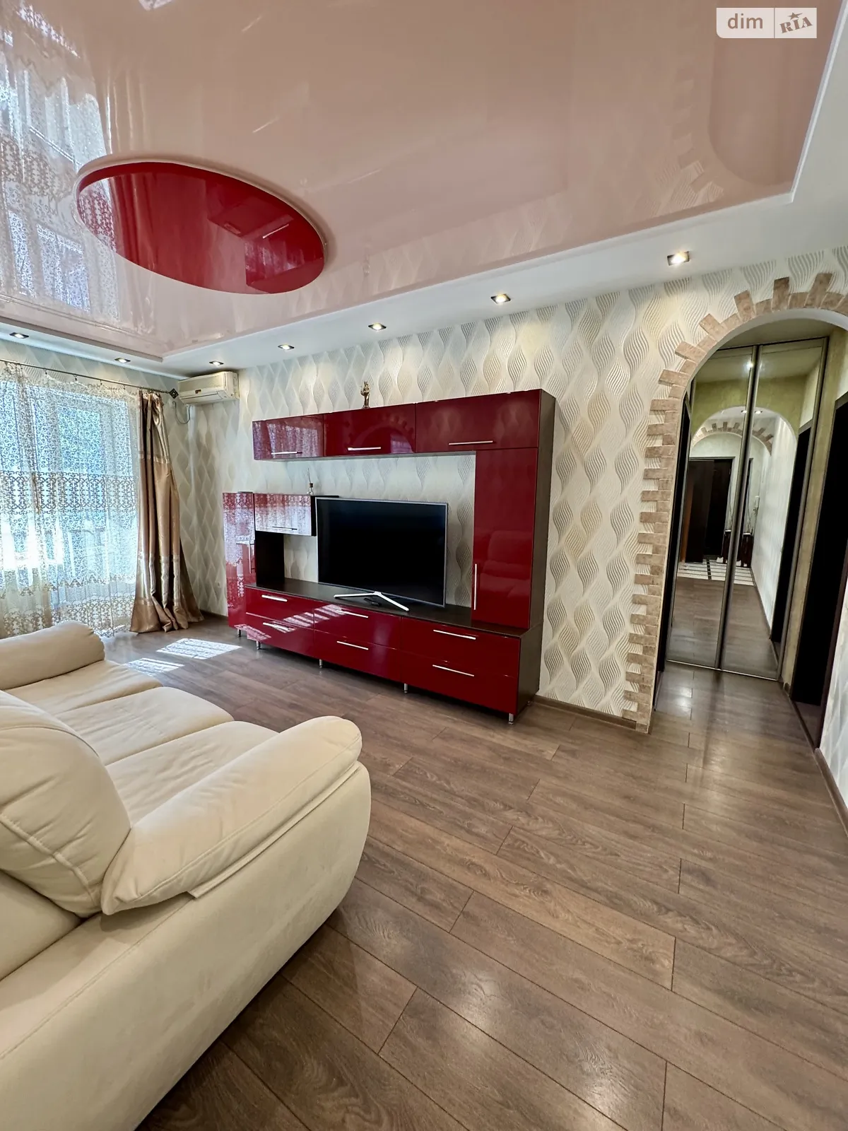 Сдается в аренду 3-комнатная квартира 56 кв. м в Днепре, ул. Антоновича Владимира, 17 - фото 1