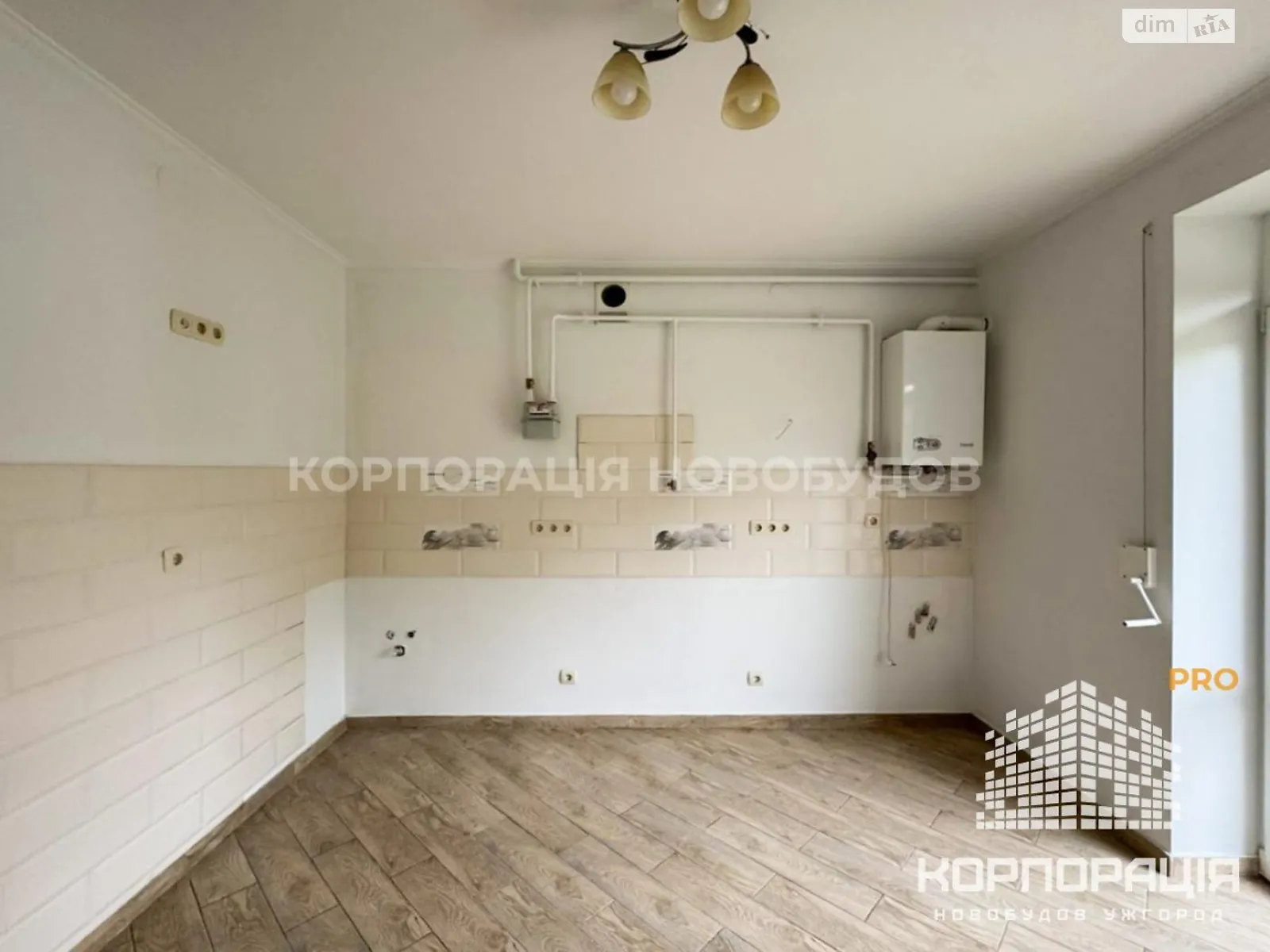 Продается 3-комнатная квартира 89.9 кв. м в Ужгороде, ул. Капушанская(Победы) - фото 1