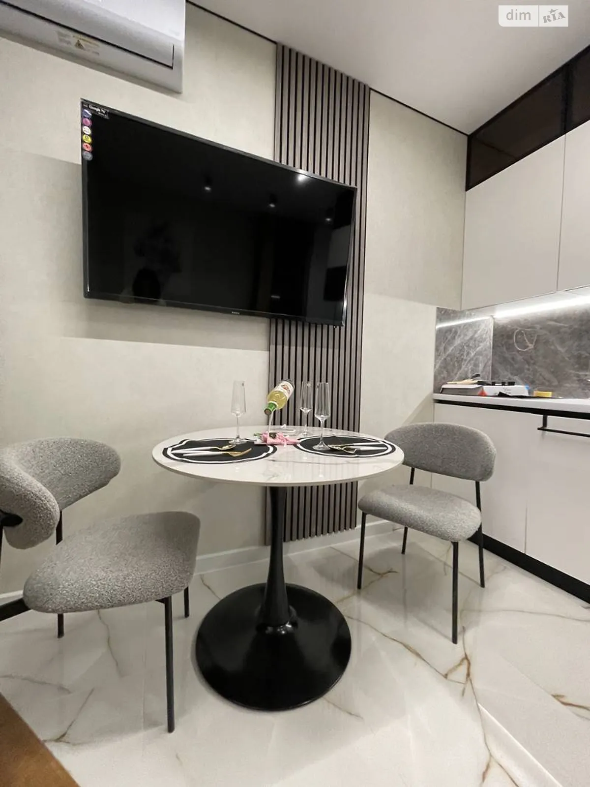 Продается 1-комнатная квартира 34 кв. м в Одессе, пер. Курортный, 2/4 - фото 1