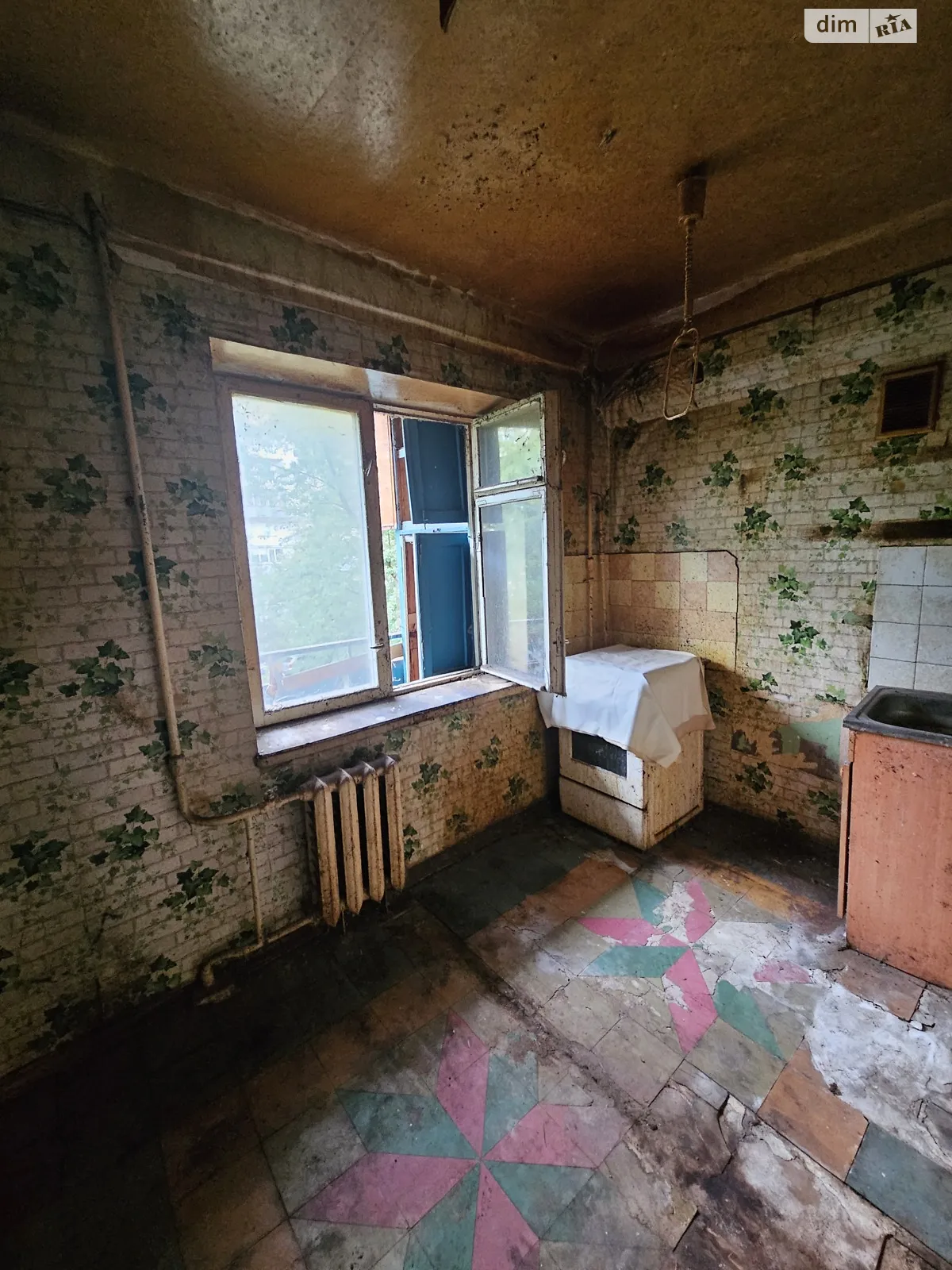 Продается 2-комнатная квартира 43.8 кв. м в Киеве, ул. Ореста Левицкого(Академика Курчатова), 4 - фото 1