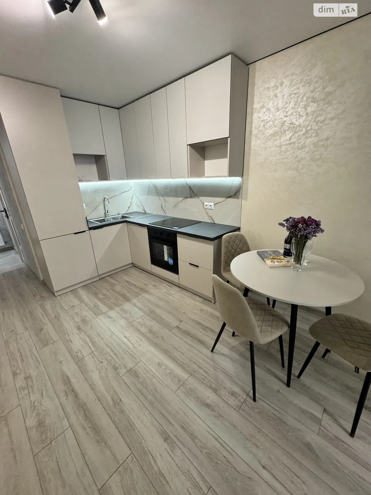 1-комнатная квартира 34 кв. м в Тернополе, ул. Смакулы - фото 1