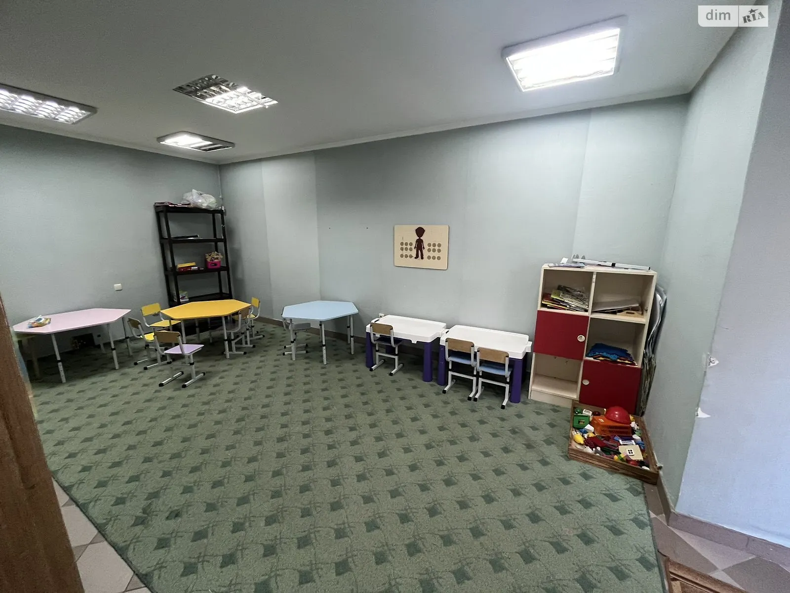 Сдается в аренду офис 34 кв. м в бизнес-центре, цена: 100 $ - фото 1