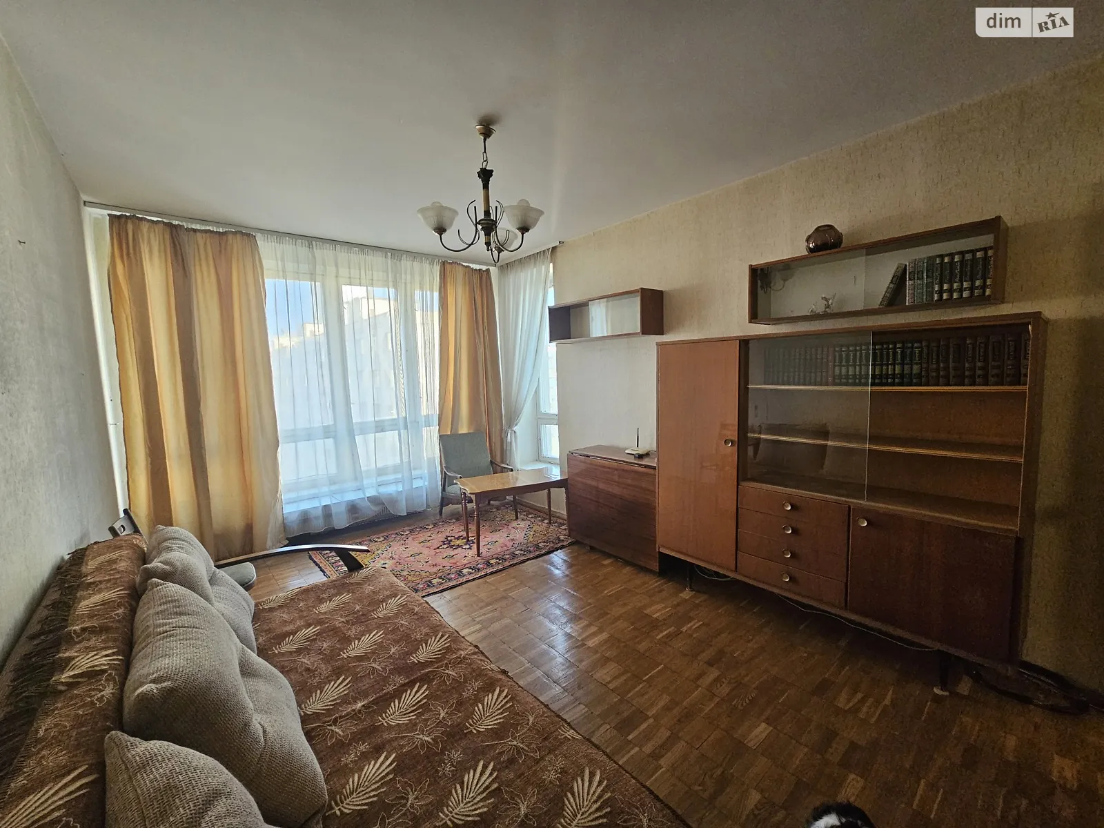 Продається 1-кімнатна квартира 36 кв. м у Києві, просп. Володимира Івасюка, 9А - фото 1