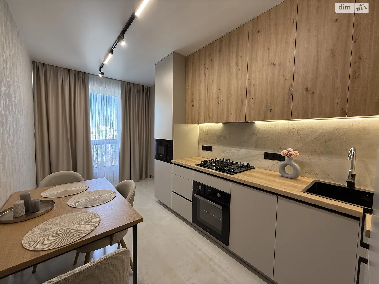 Продается 1-комнатная квартира 35.6 кв. м в Ирпене, ул. Дмитрия Павлычко(Есенина) - фото 1