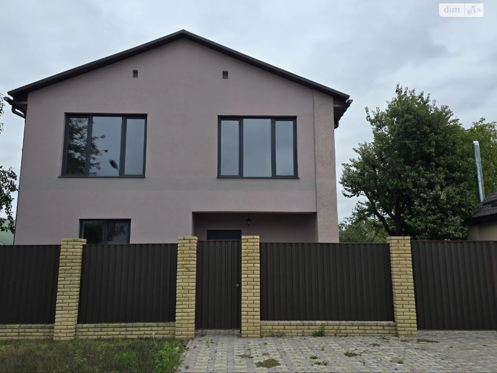 Продається будинок 2 поверховий 174 кв. м з садом, цена: 160000 $ - фото 1