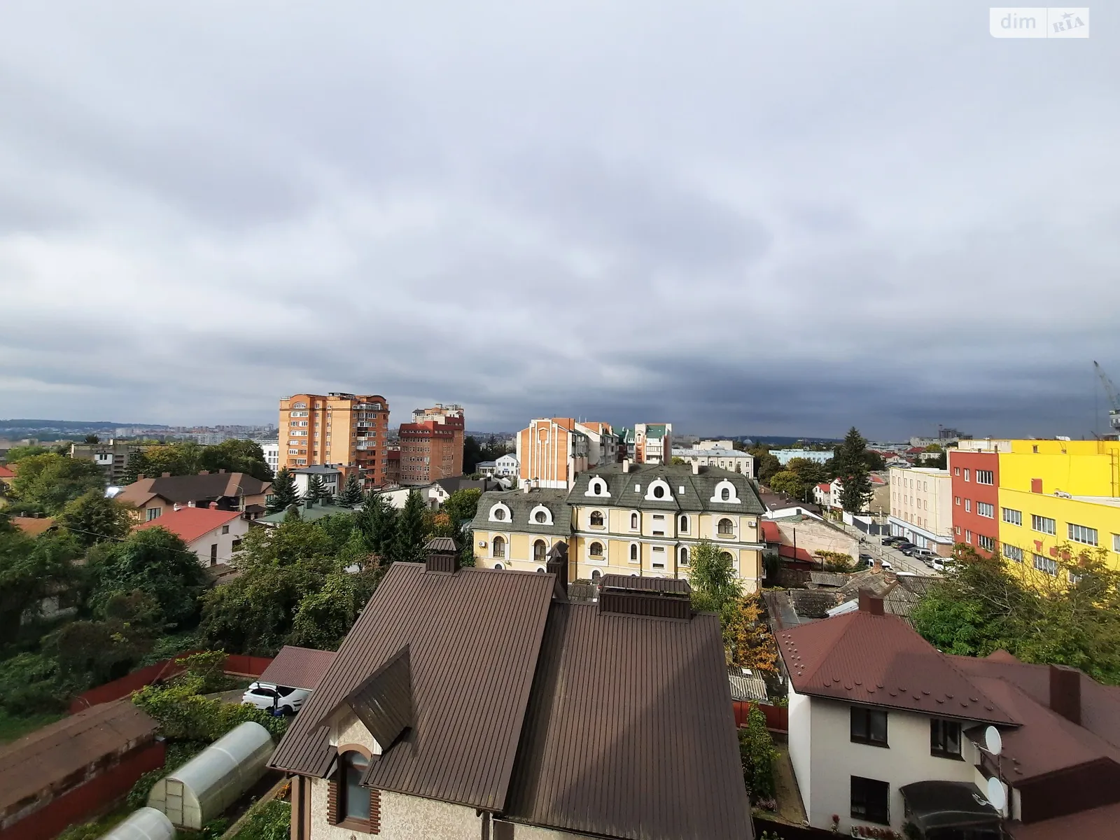 2-комнатная квартира 67 кв. м в Тернополе, ул. Пирогова - фото 1