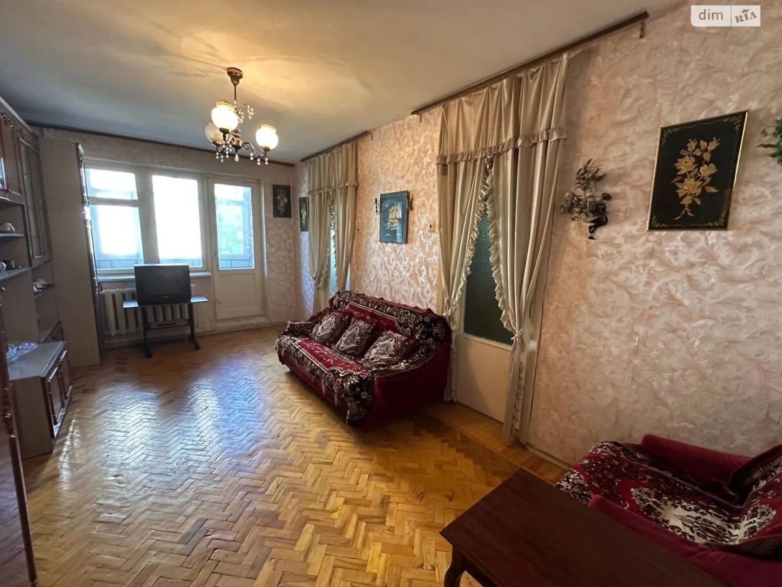 Продается 3-комнатная квартира 48.9 кв. м в Виннице, просп. Космонавтов - фото 1