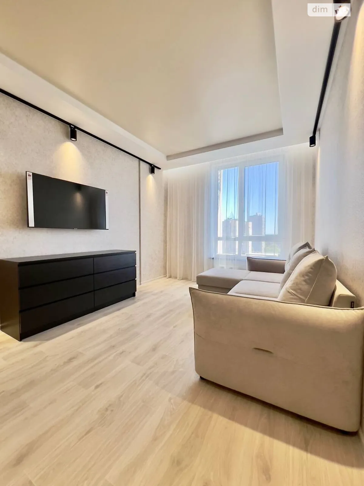 Продается 2-комнатная квартира 50 кв. м в Днепре, ул. Космическая, 5 - фото 1